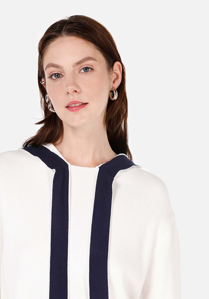 Afișați detalii pentru Pulover Alb Cu Glugă Pentru Femei Cu Glugă Regular Fit