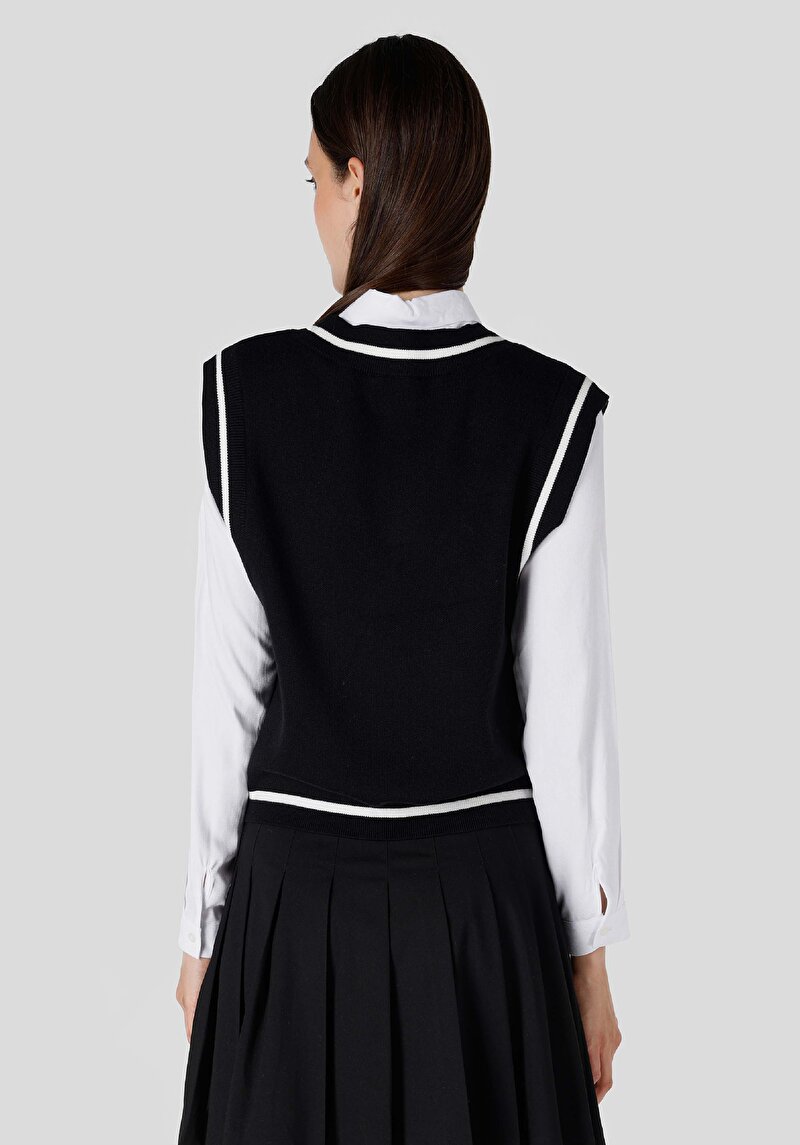 Imagine a Pulover De Dama Negru Regular Fit Cl1065258