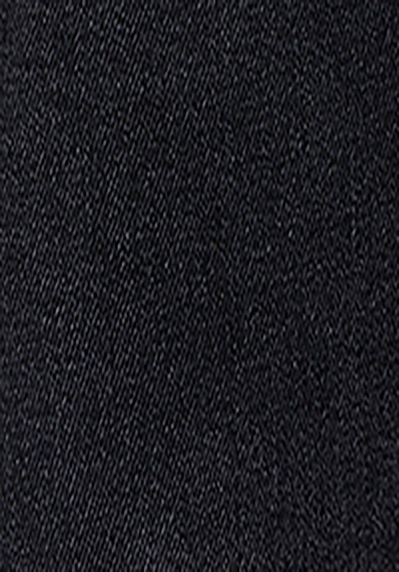 Afișați detalii pentru Blugi Negri Pentru Femei Slim Fit