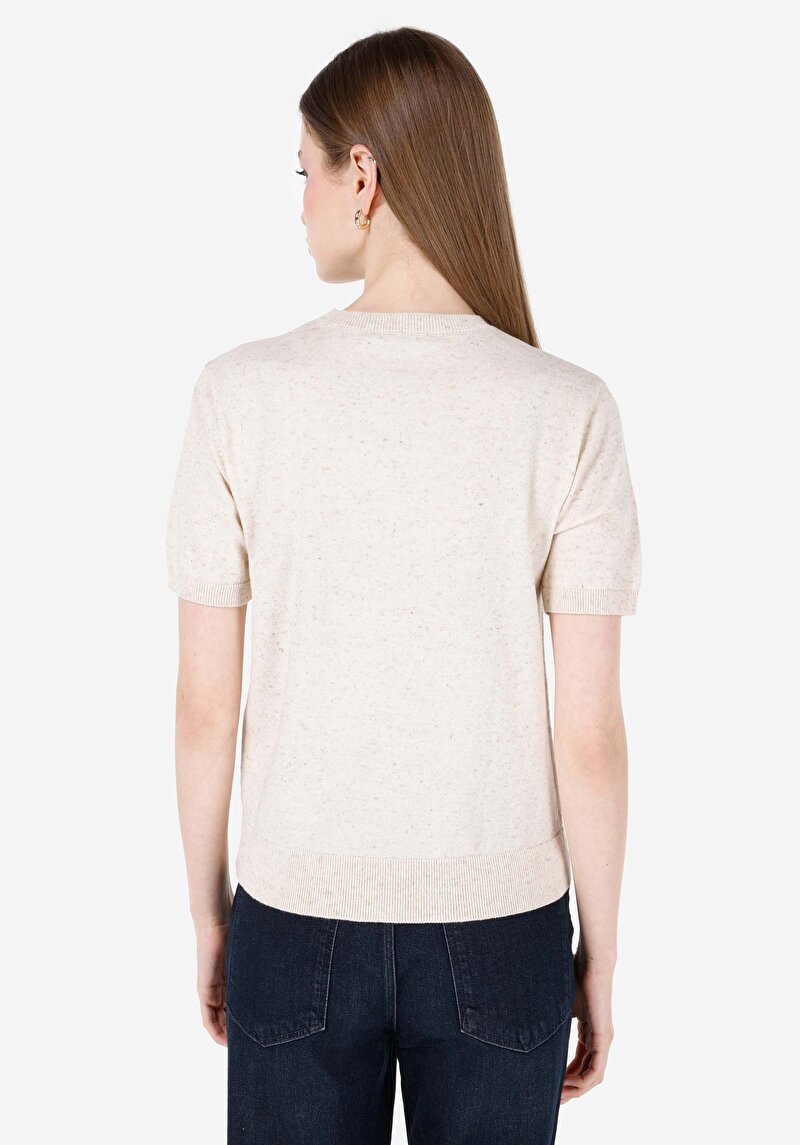 Imagine a Pulover Ecru Pentru Femei Regular Fit