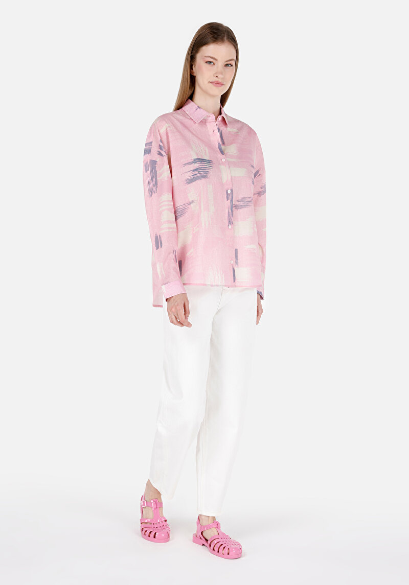 Imagine a Cămașă Relax Fit Cămașă Cu Gât İmprimat Cămașă Roz Cu Mânecă Lungă Pentru Femei