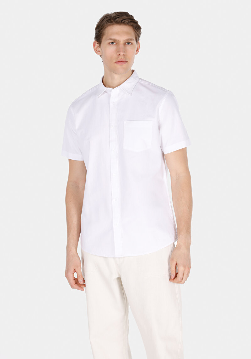 Imagine a Cămașă Cu Gât Drept Cămașă Albă Cu Mânecă Scurtă Pentru Bărbați