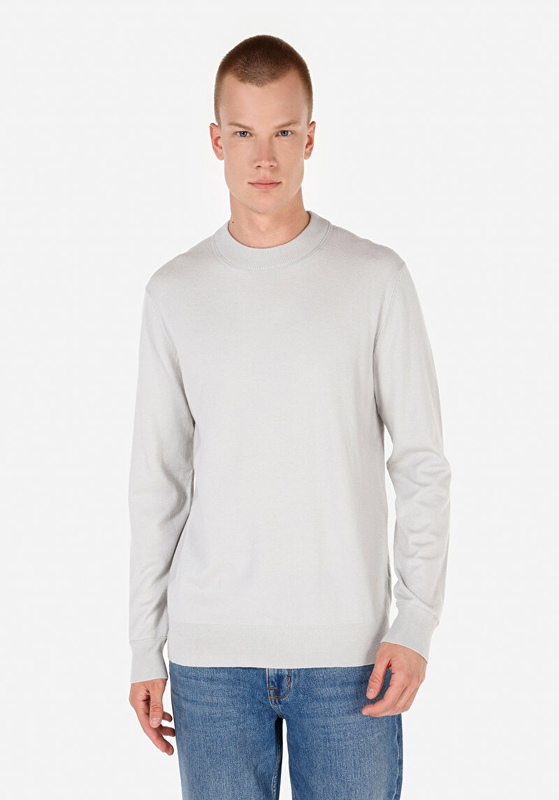 Imagine a Pulover Gri Jacquard Pentru Bărbați Cu Gât Rotund Regular Fit