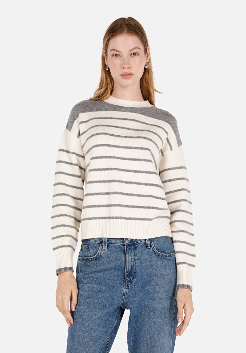 Imagine a Pulover De Dama Ecru Regular Fit Cl1071115