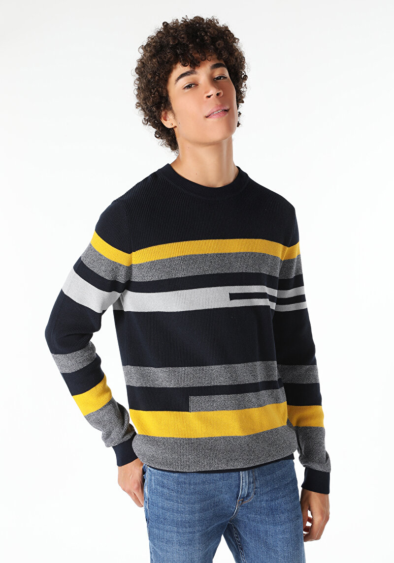 Afișați detalii pentru Pulover De Barbati Albastru Marin   Cl1060910