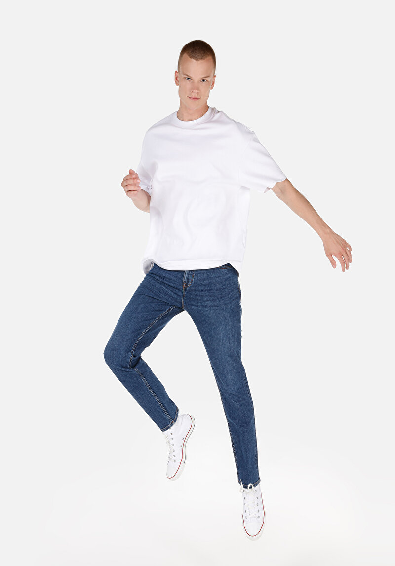 Imagine a Regular Fit Mid Waist Slim Leg Blugi İndigo Pentru Bărbați