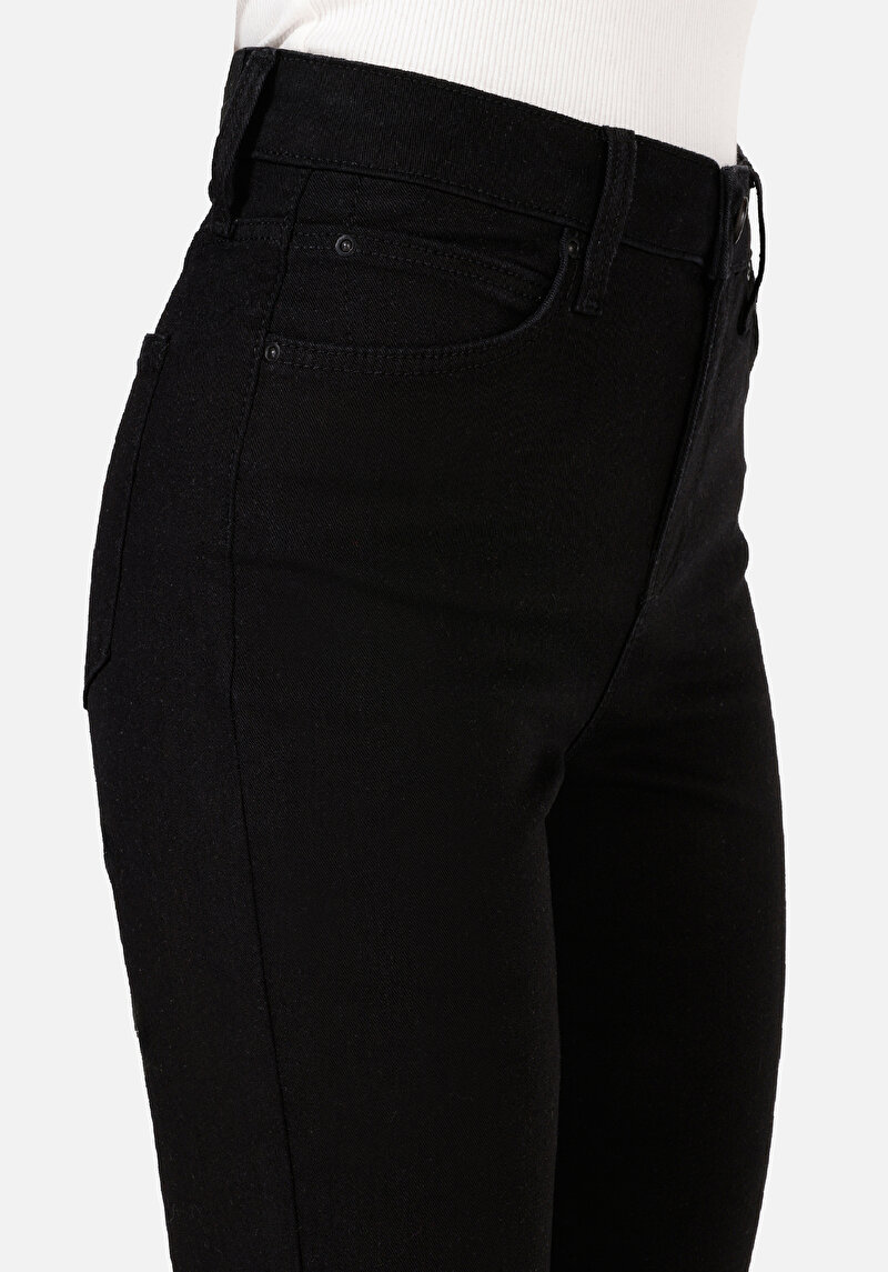 Afișați detalii pentru Slim Fit Mid Waist Straight Leg Blugi Negri Pentru Femei