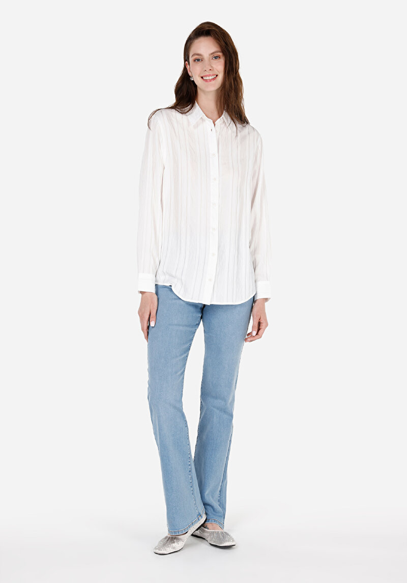Imagine a Regular Fit Mid Waist Bootcut Blugi İndigo Pentru Femei