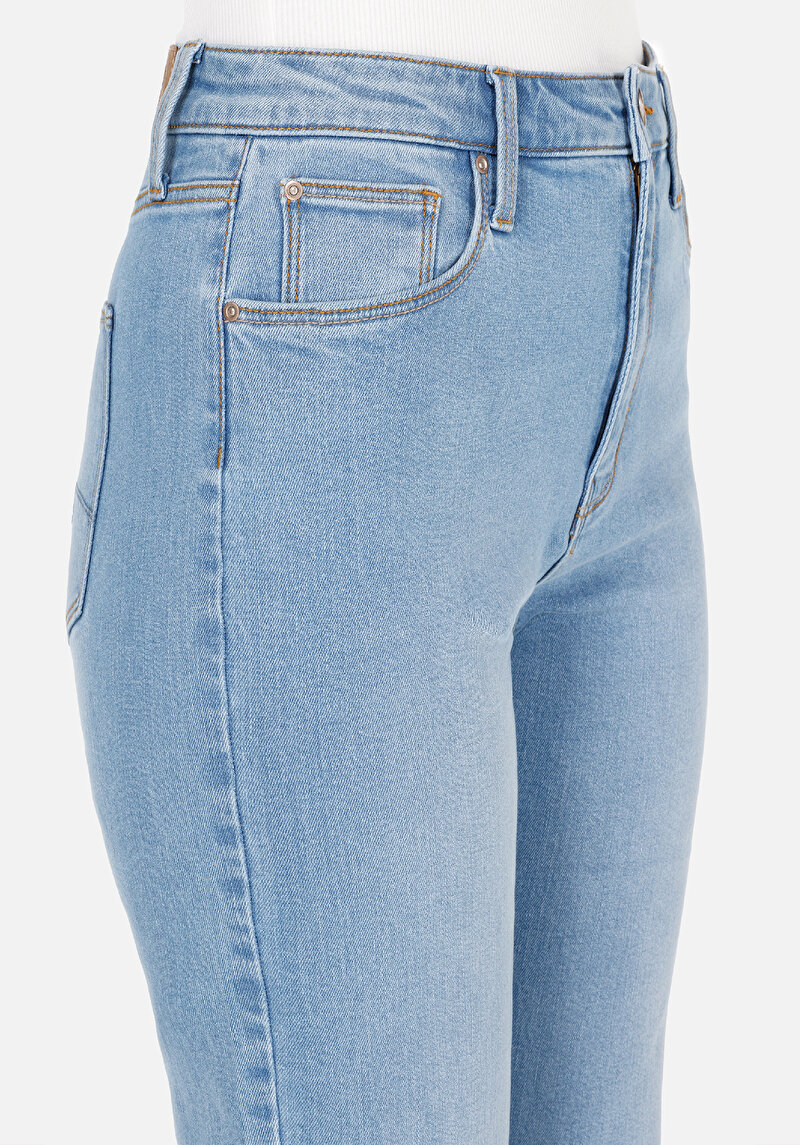 Afișați detalii pentru Regular Fit Mid Waist Bootcut Blugi İndigo Pentru Femei