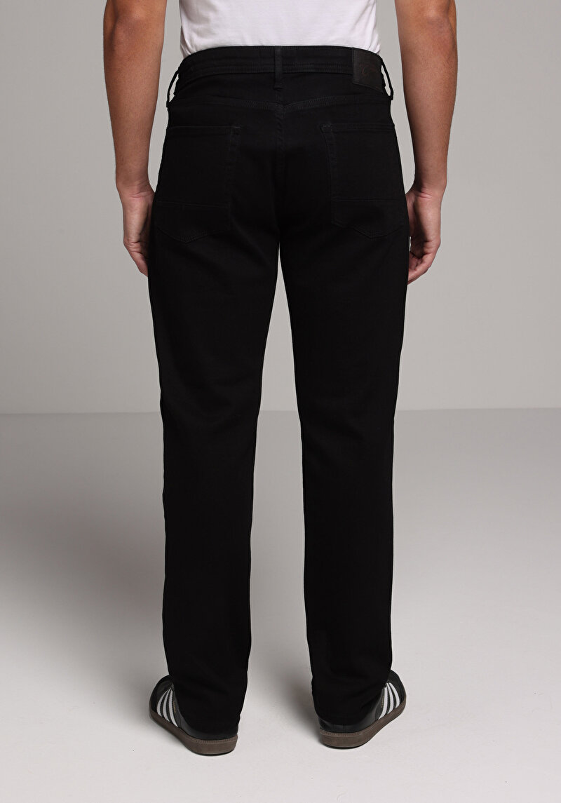 Imagine a Regular Fit Mid Waist Slim Leg Blugi Negri Pentru Bărbați