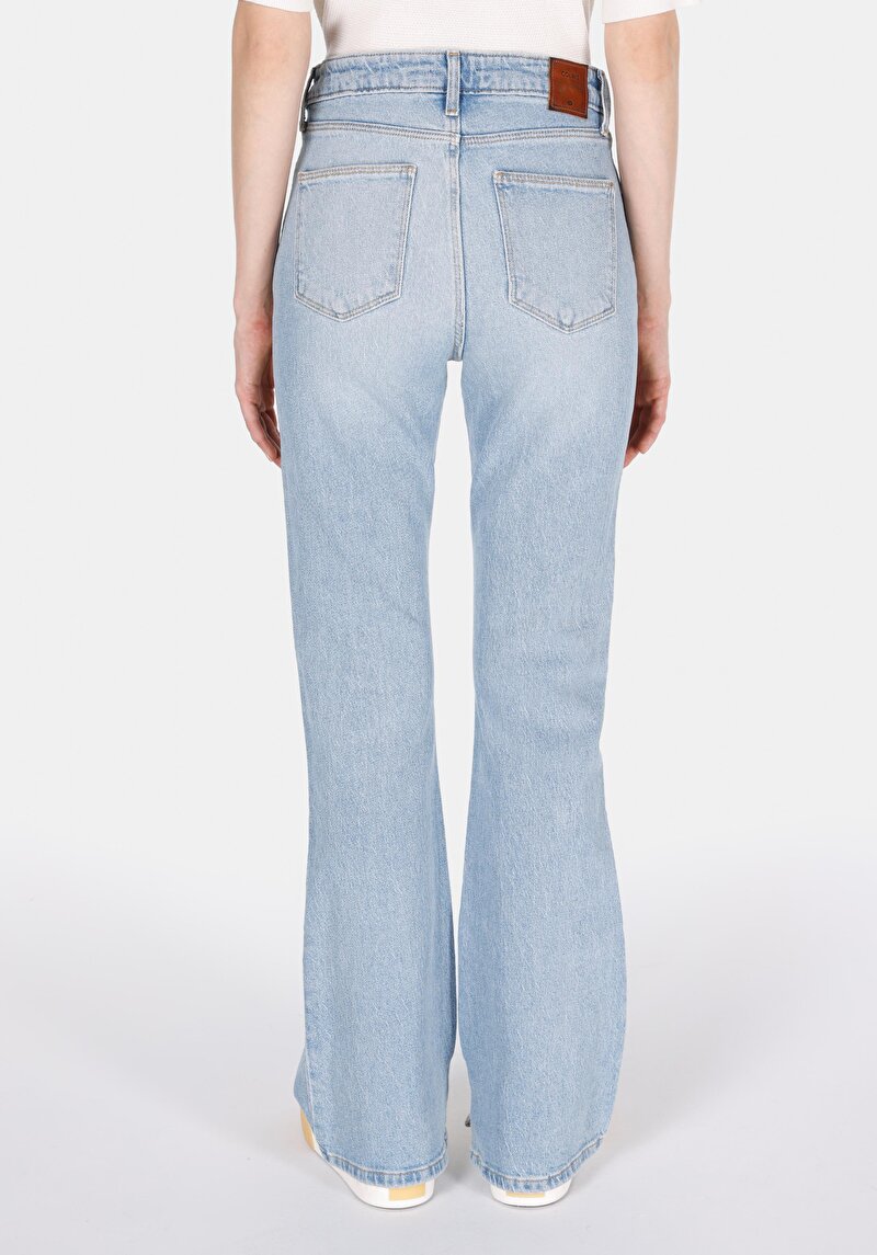 Afișați detalii pentru Blugi İndigo Pentru Femei Regular Fit