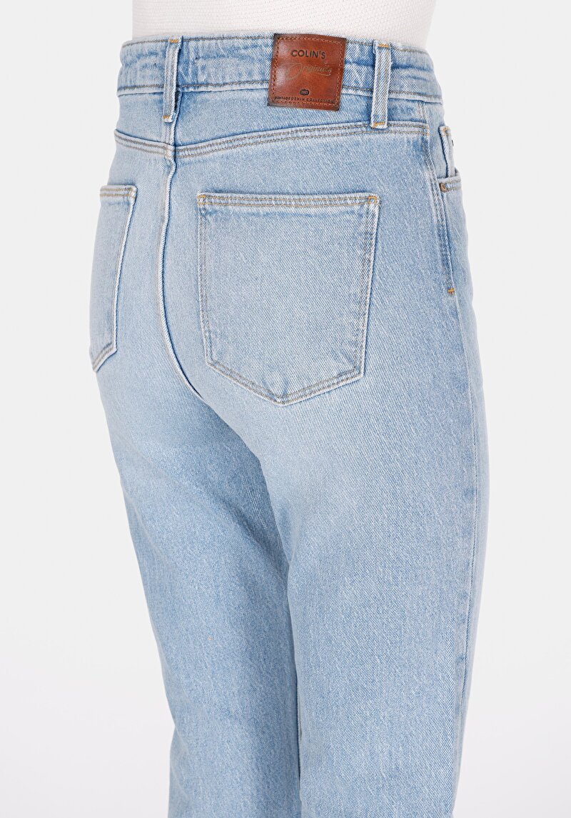 Afișați detalii pentru Blugi İndigo Pentru Femei Regular Fit