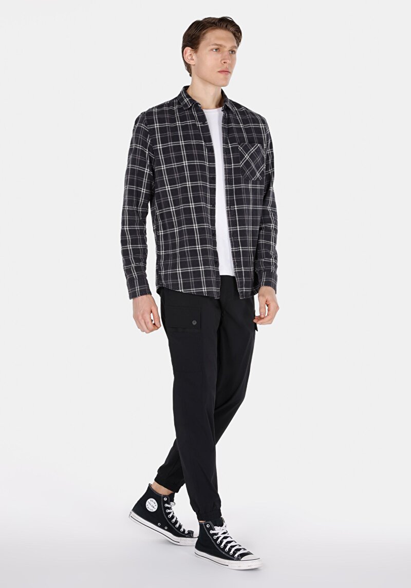 Afișați detalii pentru Cămașă Cu Gât În Carouri Cămașă Neagră Cu Mânecă Lungă Pentru Bărbați