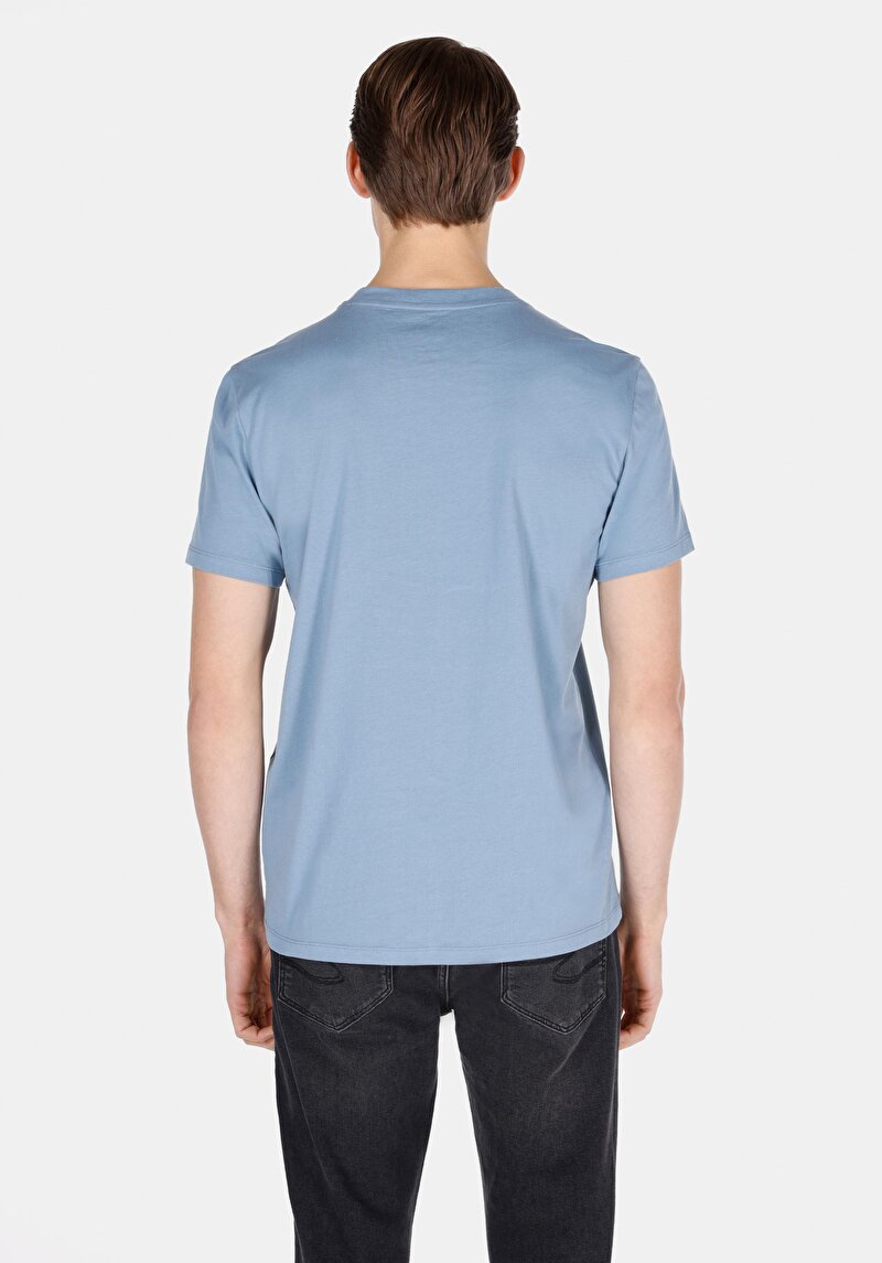 Afișați detalii pentru Regular Fit Round Neck Drept Bărbați Albastru Tricou Cu Mânecă Scurtă