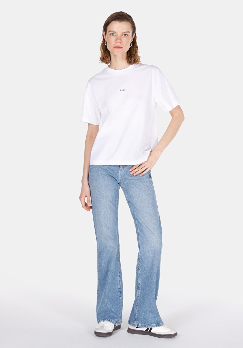 Imagine a Regular Fit Round Neck Drept Tricou Alb Cu Mânecă Scurtă Pentru Femei