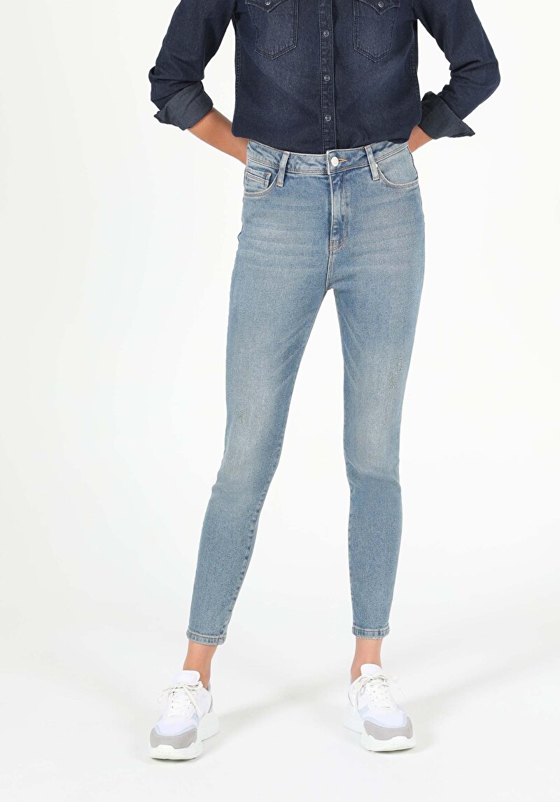 Imagine a Pantaloni De Dama Denim Super Slim Fit 760 Diana Cl1051953