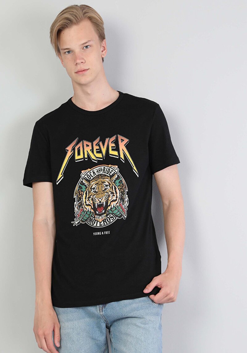 Imagine a Tricou Cu Maneca Scurta De Barbati Negru Regular Fit Cl1046849