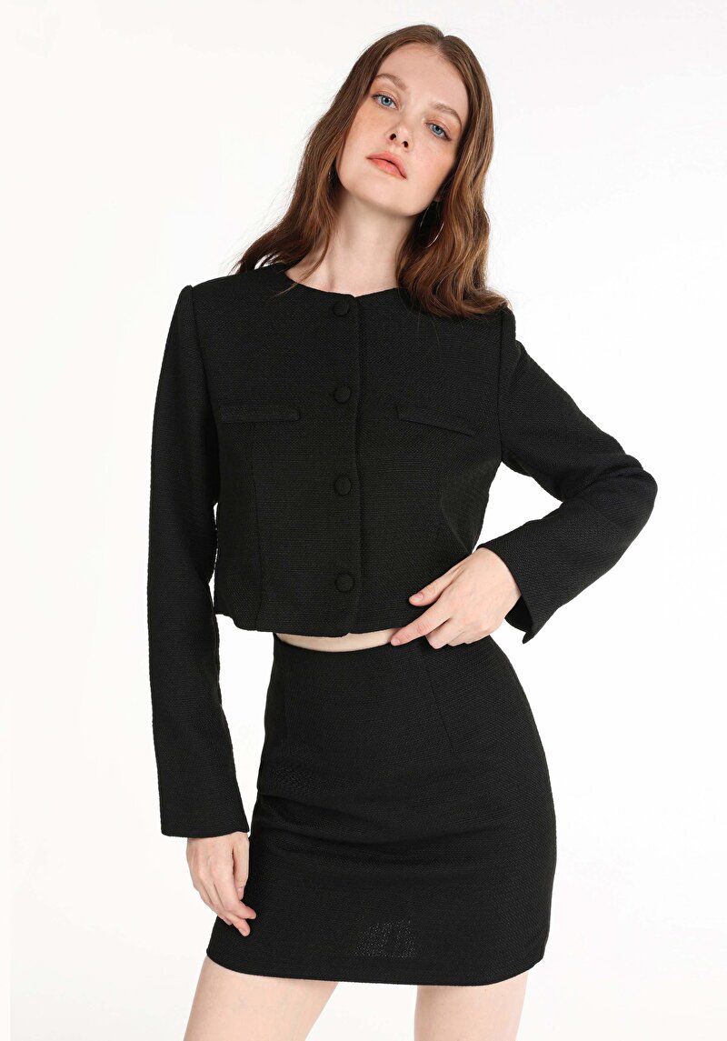 Imagine a Jachetă Neagră Pentru Femei Regular Fit