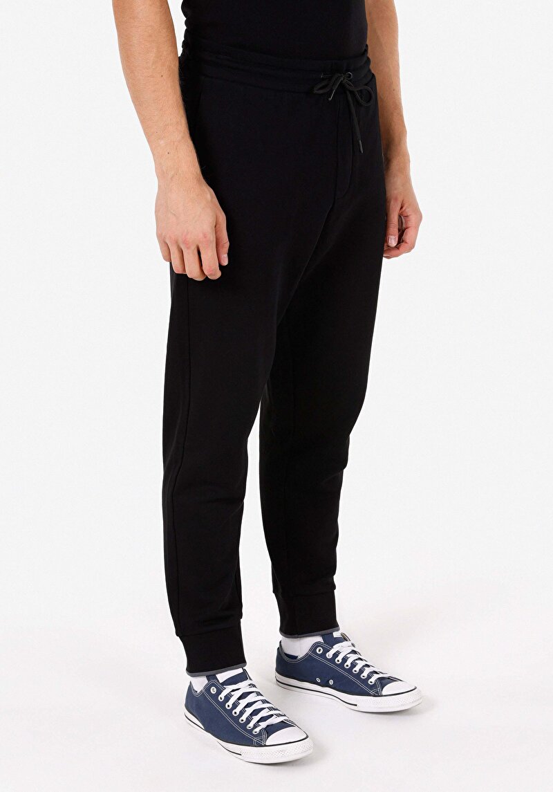 Afișați detalii pentru Pantaloni De Trening De Barbati Negru Comfort Fit  Cl1072053