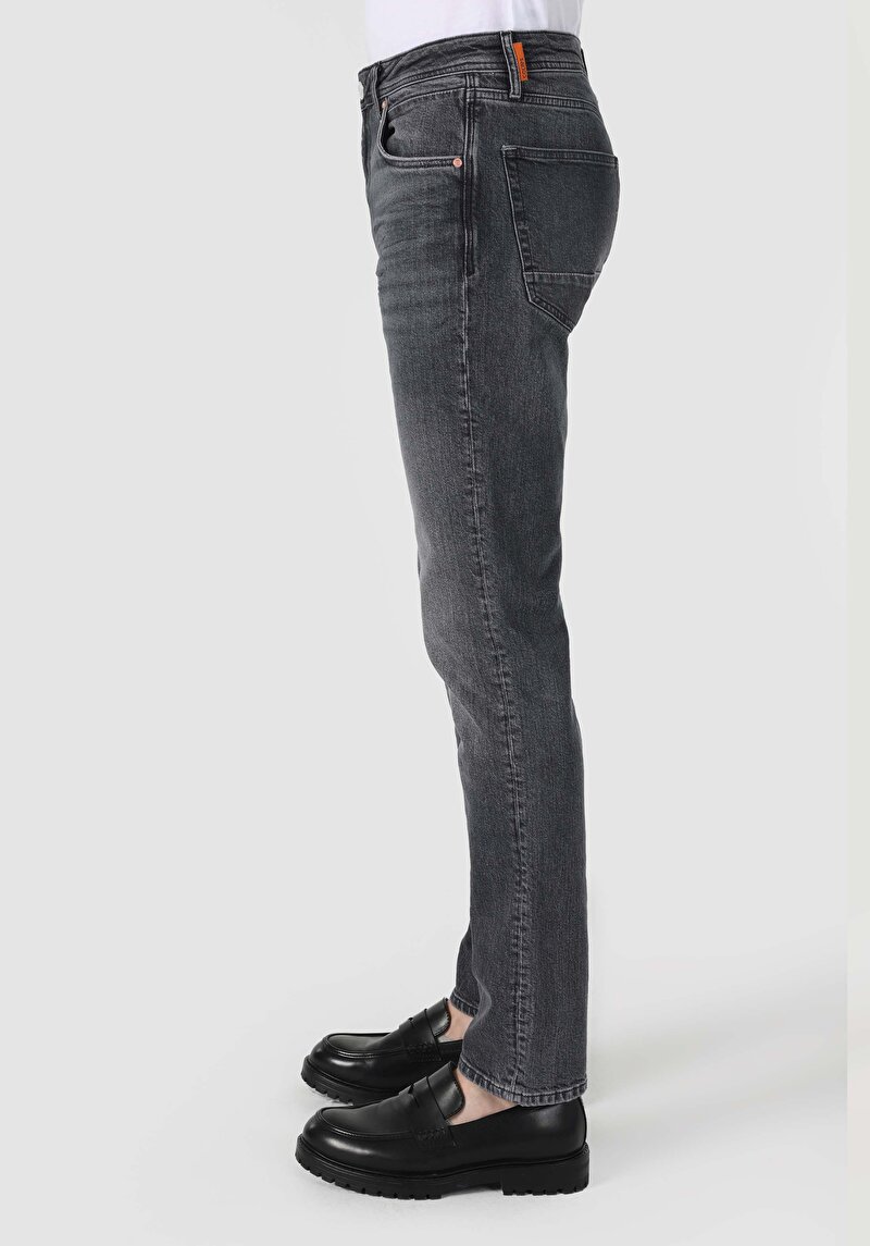 Imagine a Blugi Negri Pentru Bărbați Cu Talie Dreaptă Cu Talie Dreaptă