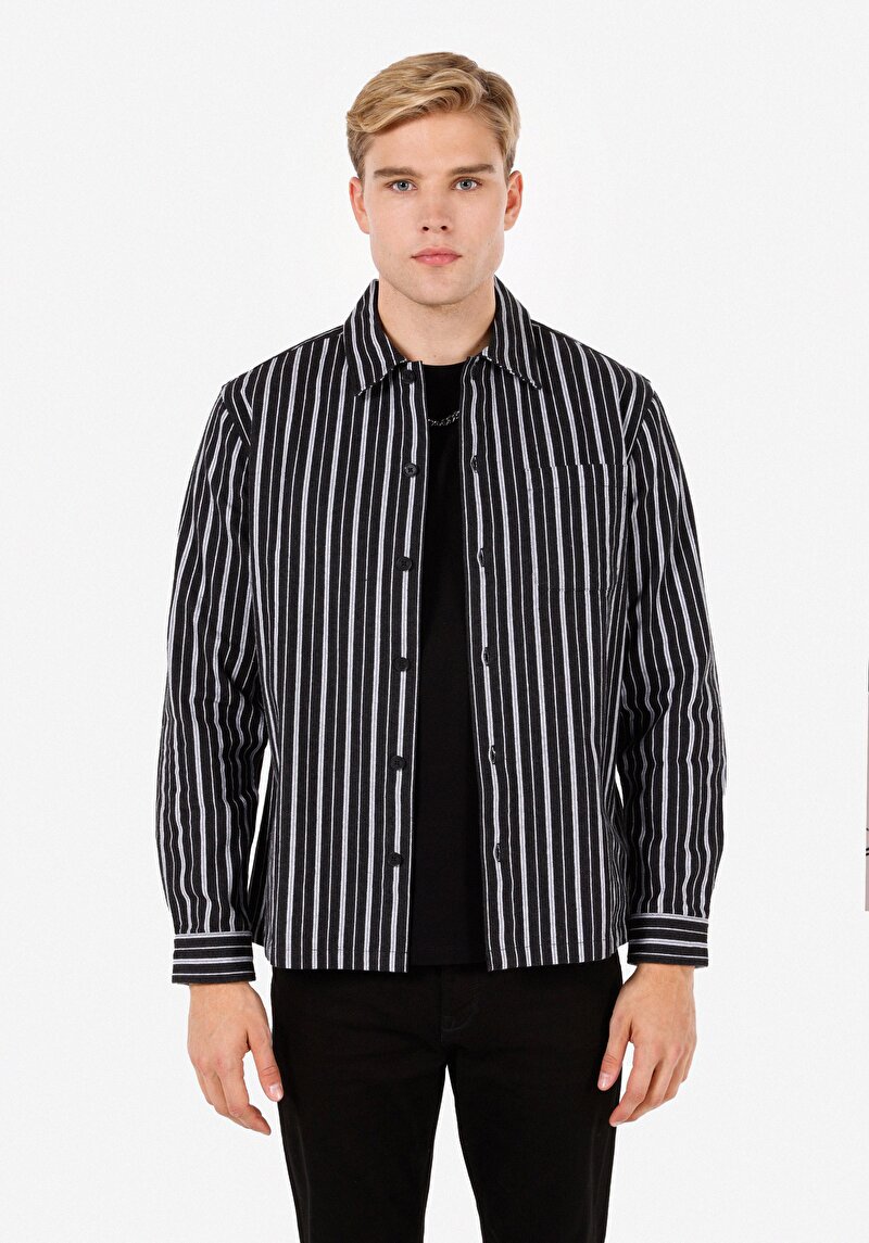 Imagine a Camasa Cu Maneca Lunga De Barbati Negru Regular Fit  Cl1072112