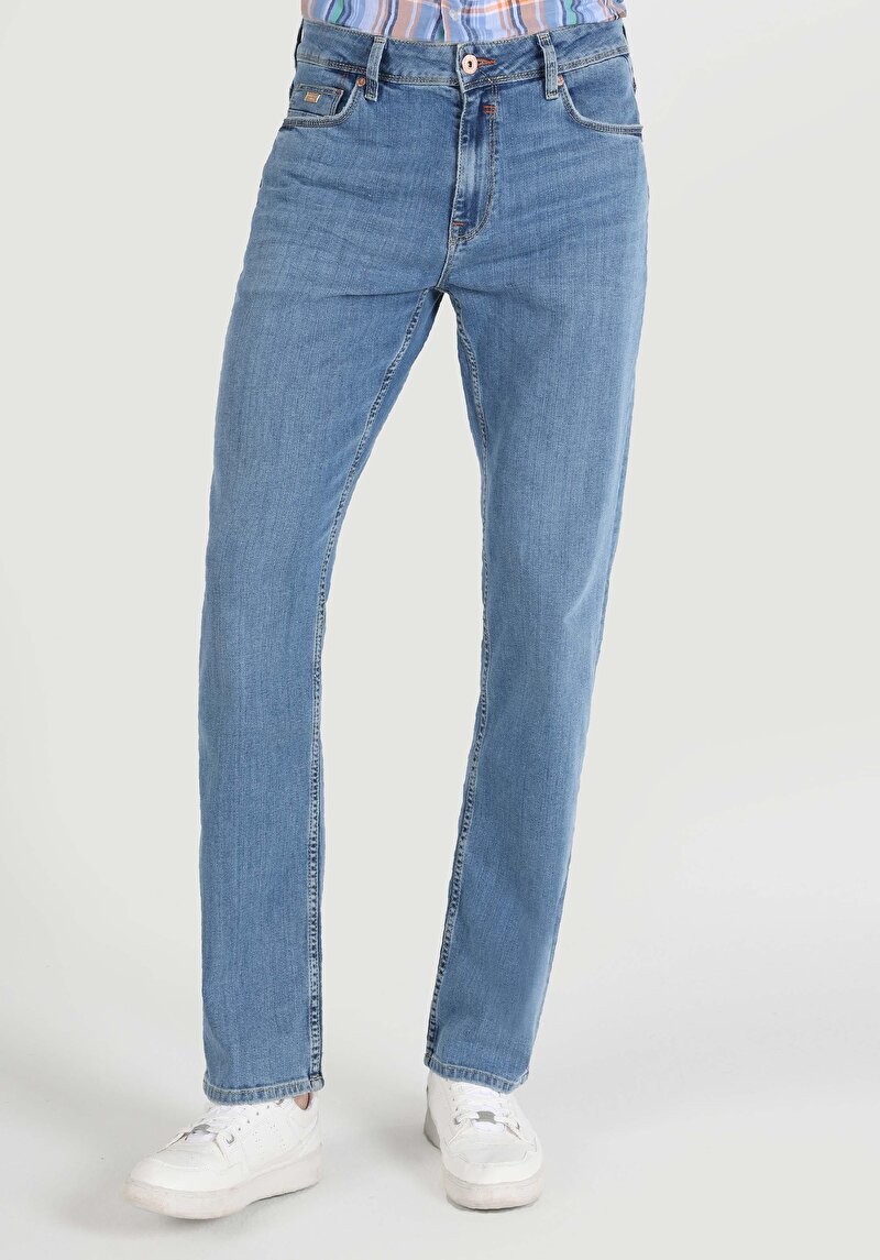 Imagine a Regular Fit Talie Medie Picior Drept Blugi Indigo Pentru Bărbați