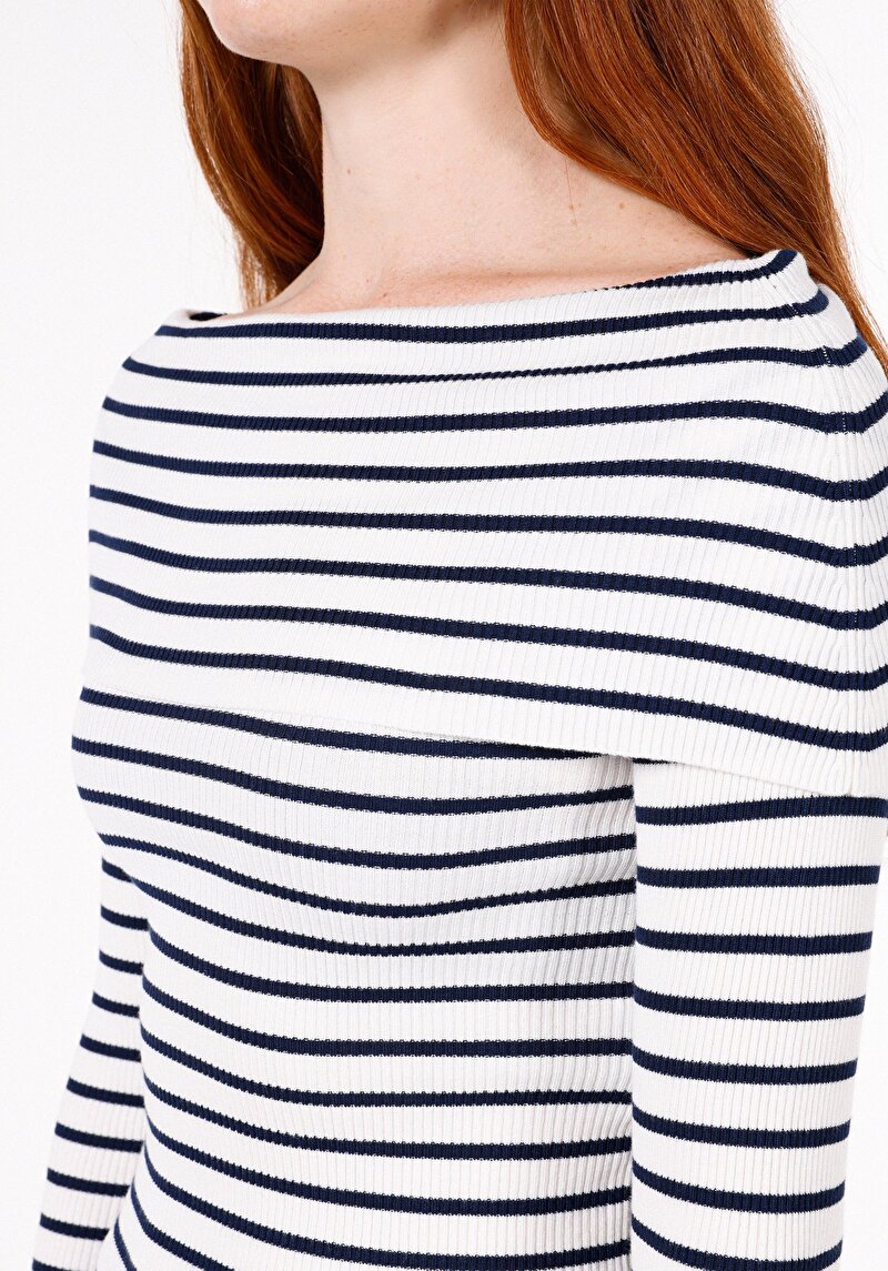 Afișați detalii pentru Pulover De Dama Alb Slim Fit  Cl1072149