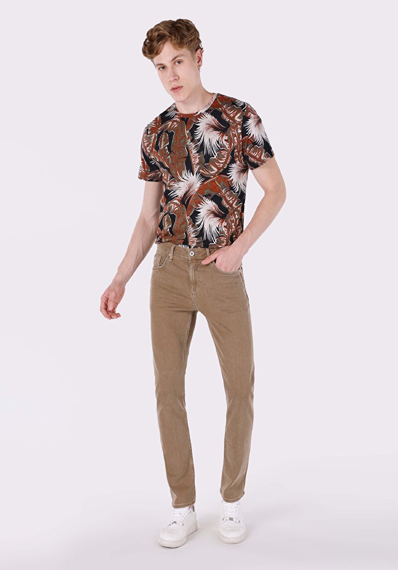 Imagine a Pantaloni De Barbati Denim Straight Fit 044 Karl Cl1064424