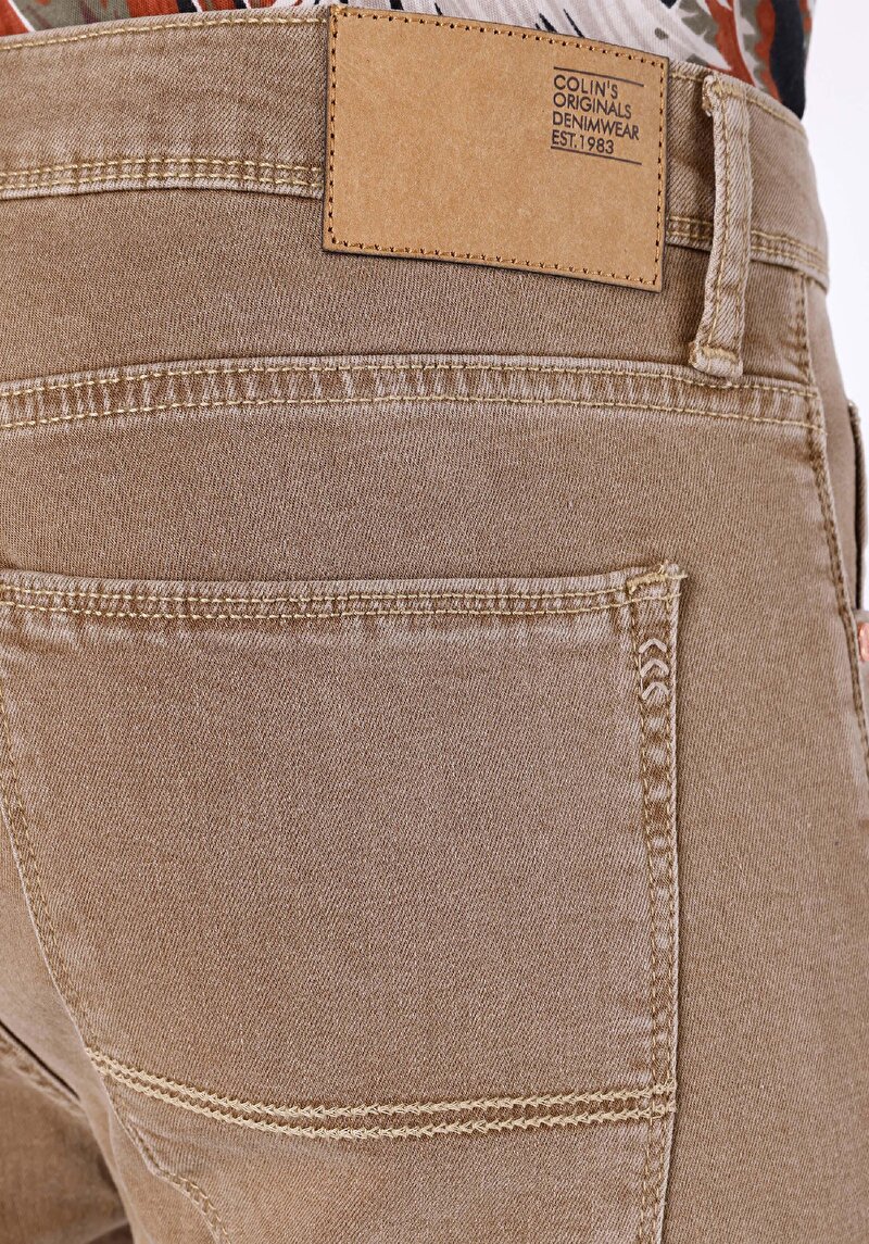 Afișați detalii pentru Pantaloni De Barbati Denim Straight Fit 044 Karl Cl1064424