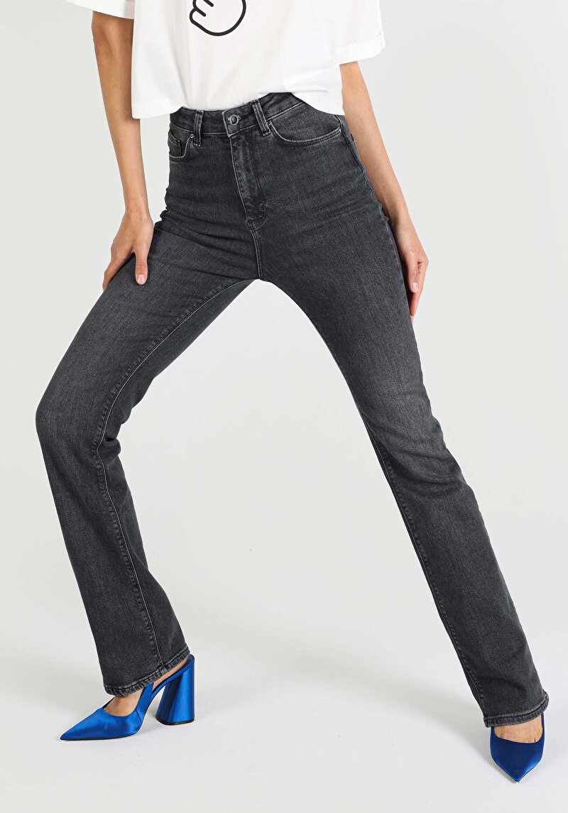 Afișați detalii pentru Flare Fit Talie Înaltă Picior Spaniol Blugi Negri Pentru Femei