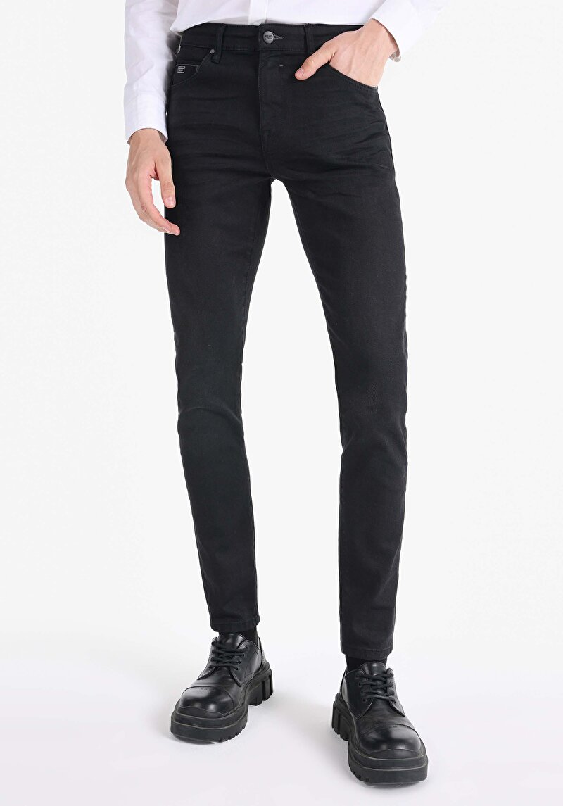 Imagine a Blugi Negri Pentru Bărbați Cu Talie Joasă Și Talie İngustă Slim Fit