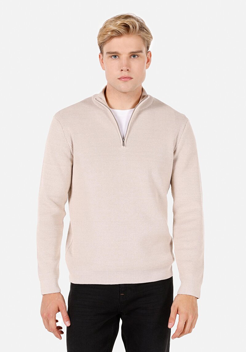 Imagine a Pulover Ecru Pentru Bărbați Regular Fit Turtle Neck