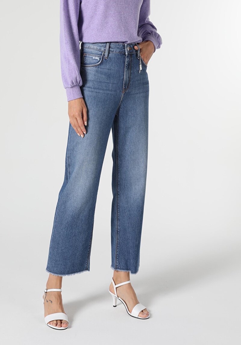 Imagine a Pantaloni De Dama Denim Regular Fit 970 Berry Cl1056339