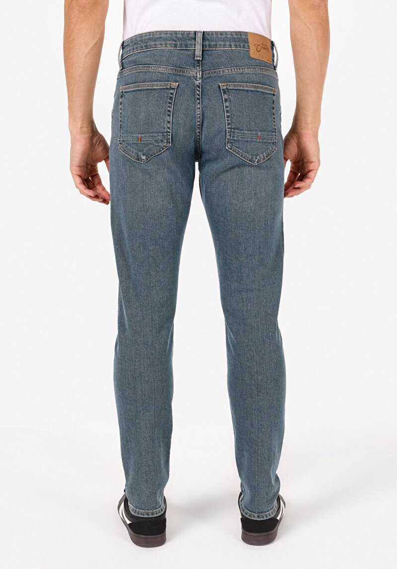 Imagine a Pantaloni De Barbati Denim Slim Fit 041 Danny Cl1072299