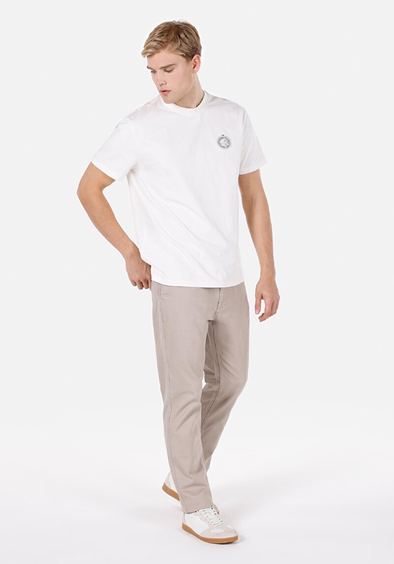 Imagine a Pantaloni De Barbati Bej Loose Fit Cl1072304