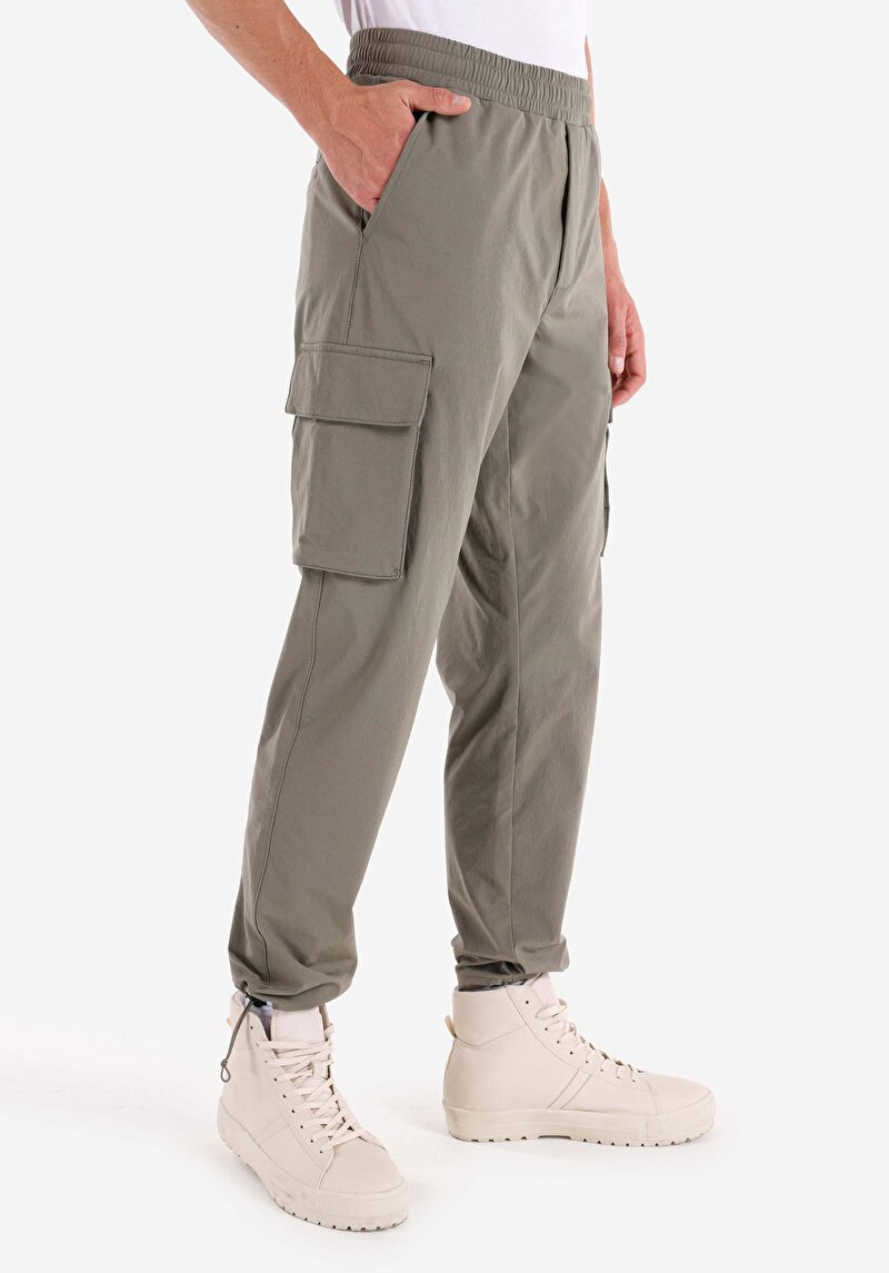 Afișați detalii pentru Pantaloni De Barbati Kaki   Cl1064794