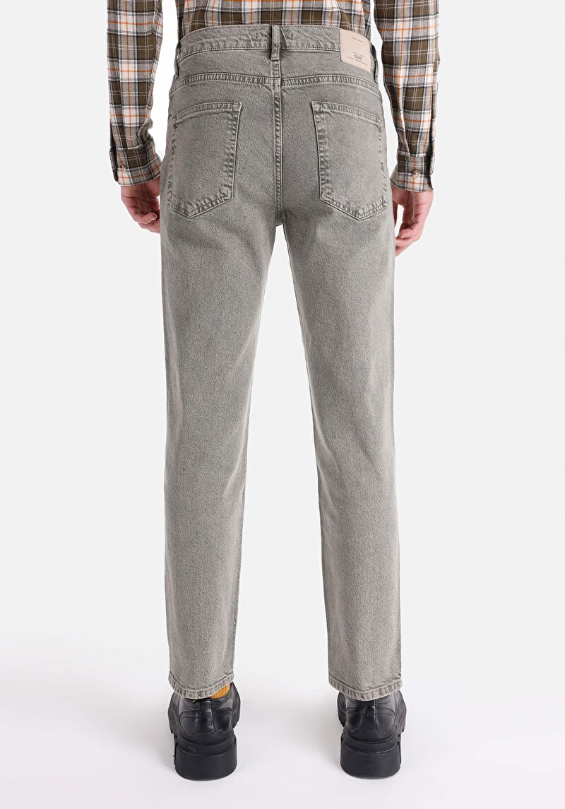 Imagine a Pantaloni Verzi Elastici Pentru Bărbați Cu Talie Medie