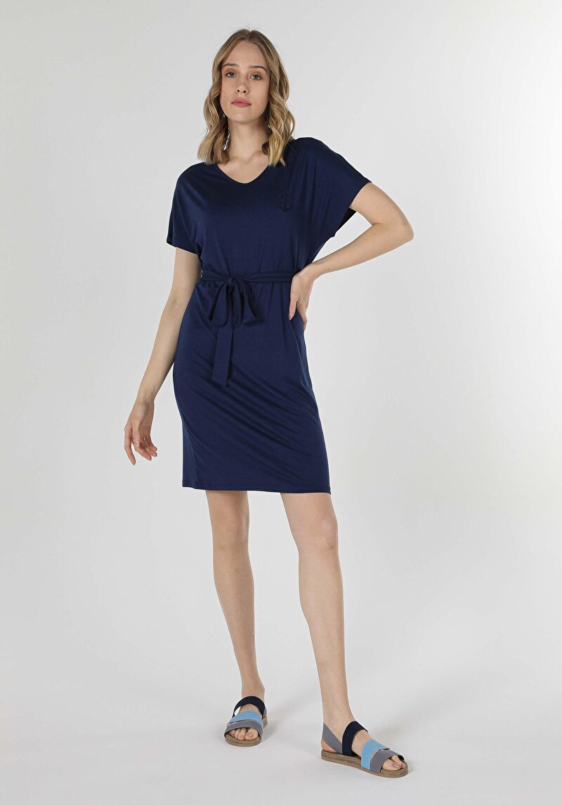 Imagine a Regular Fit Rochie De Liliac Bleumarin Pentru Femei