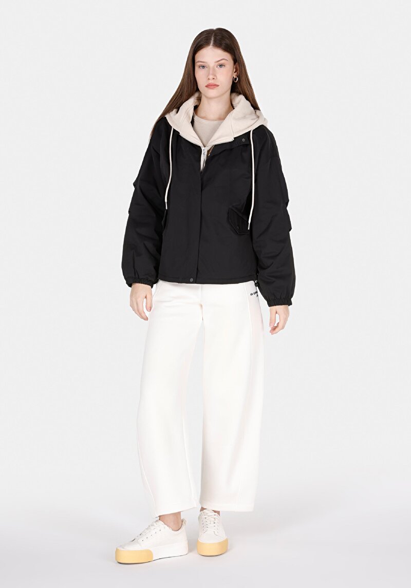 Imagine a Jacheta De Dama Negru Regular Fit Cl1072357