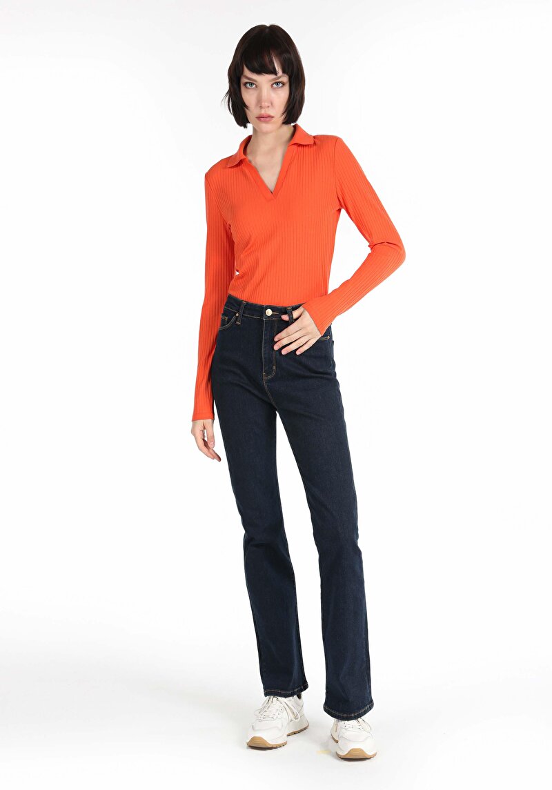 Imagine a Regular Fit Mid Waist Bootcut Blugi İndigo Pentru Femei