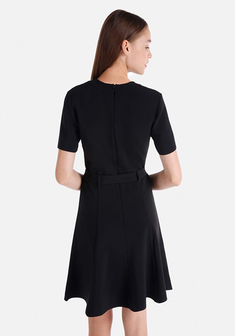 Afișați detalii pentru Rochie Neagră Cu Mânecă Scurtă Pentru Femei Slim Fit