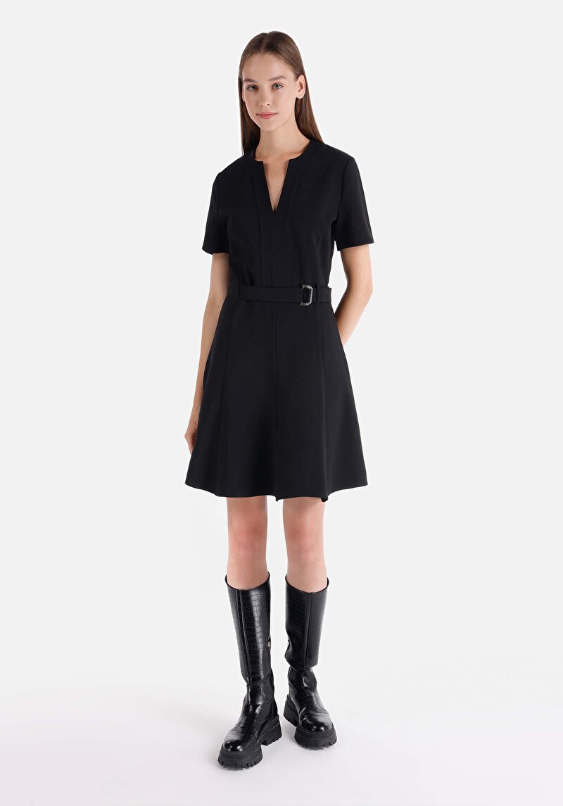 Afișați detalii pentru Rochie Neagră Cu Mânecă Scurtă Pentru Femei Slim Fit