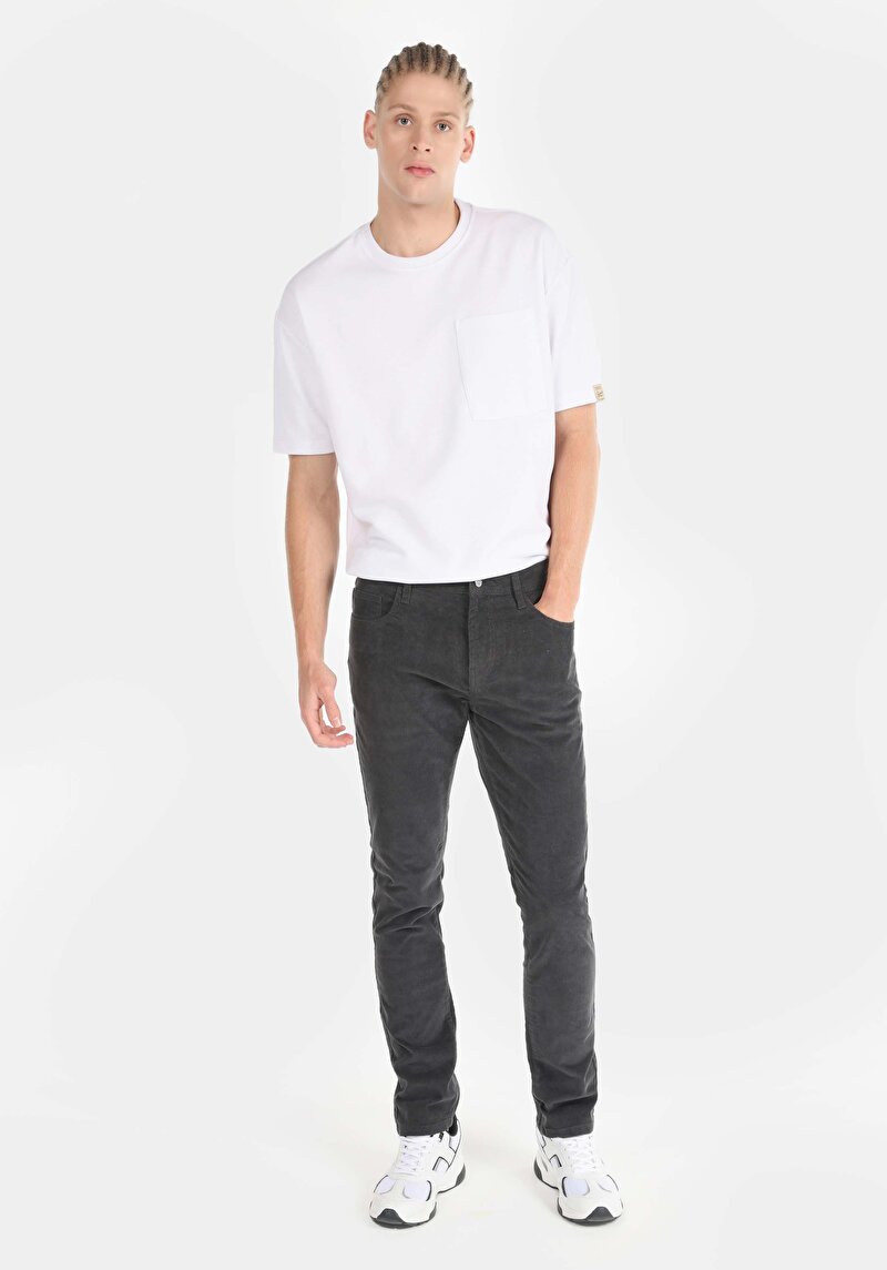 Imagine a Pantaloni Gri Pentru Bărbați Cu Talie Dreaptă Cu Talie Dreaptă