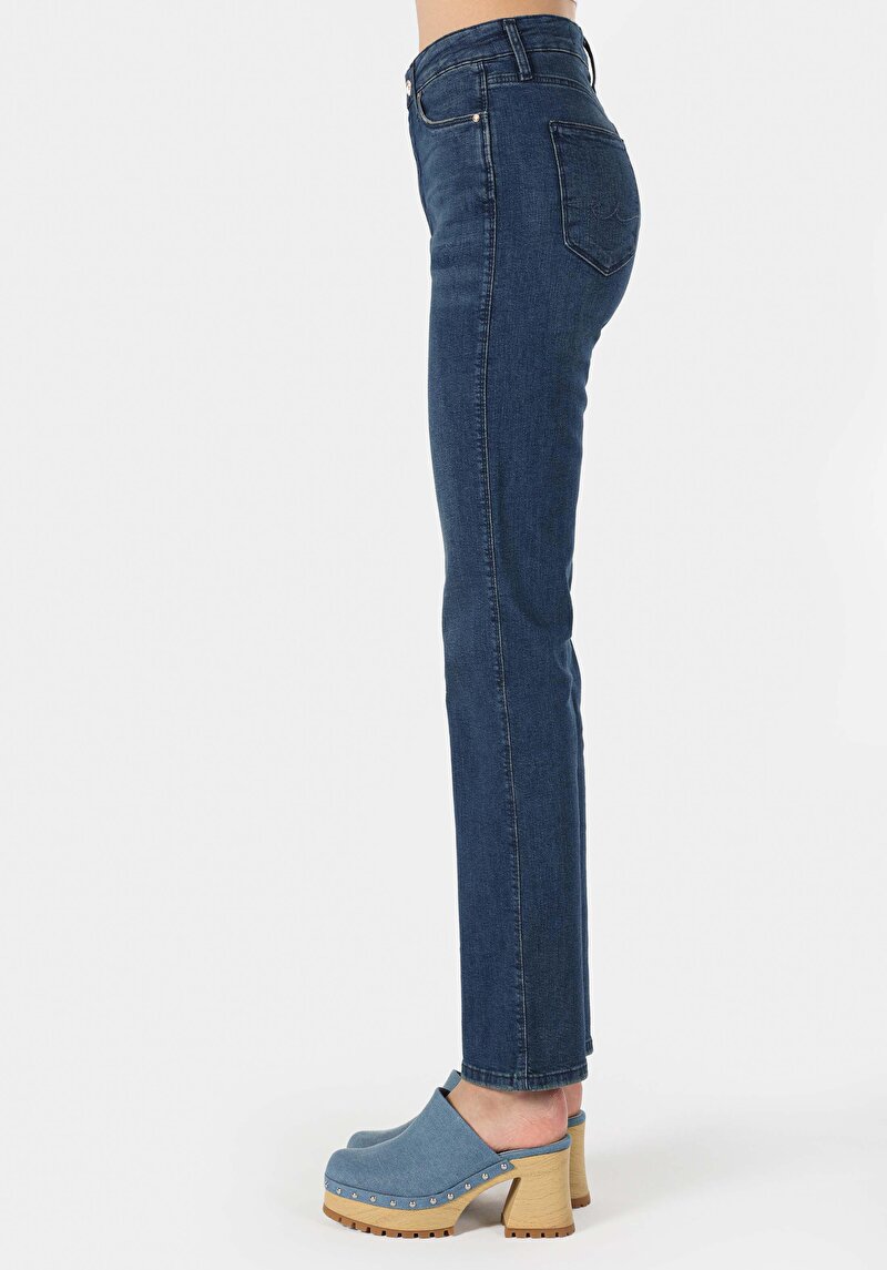Afișați detalii pentru Pantaloni De Dama Denim Regular Fit 792 Mila Cl1060416