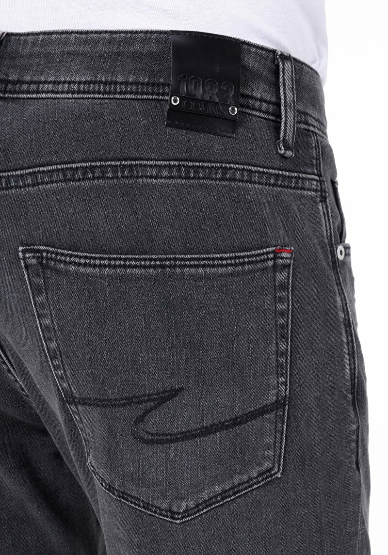 Afișați detalii pentru Pantaloni De Barbati Albastru Straight Fit 044 Karl Cl1068571