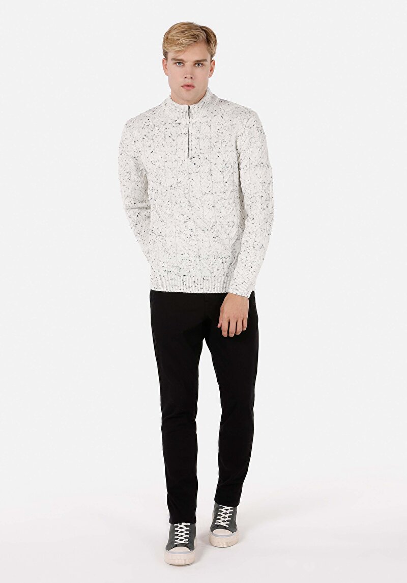 Imagine a Pulover De Barbati Ecru Slim Fit Cl1071050