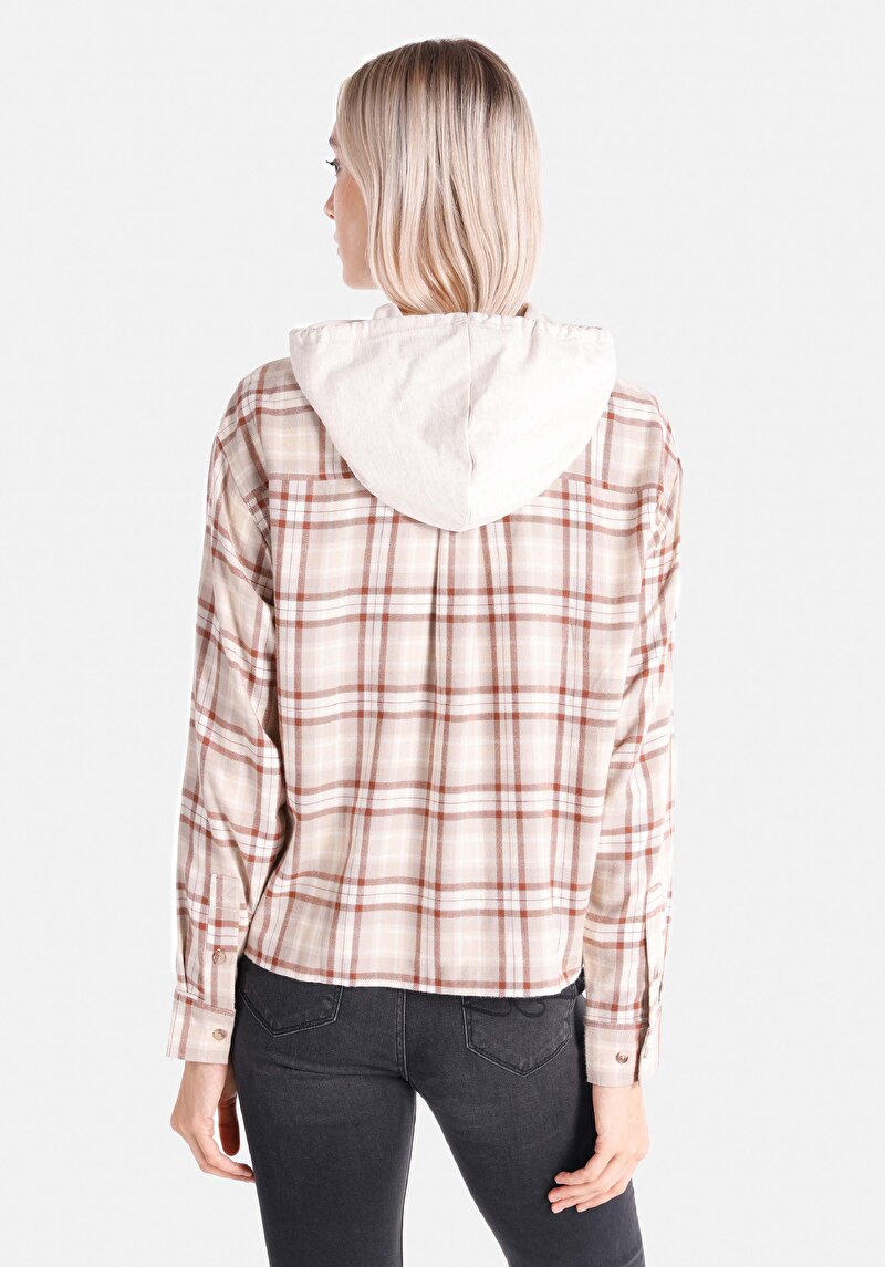 Imagine a Cămașă Cu Mânecă Lungă Bej Cu Carouri Cu Glugă Cu Glugă Pentru Femei