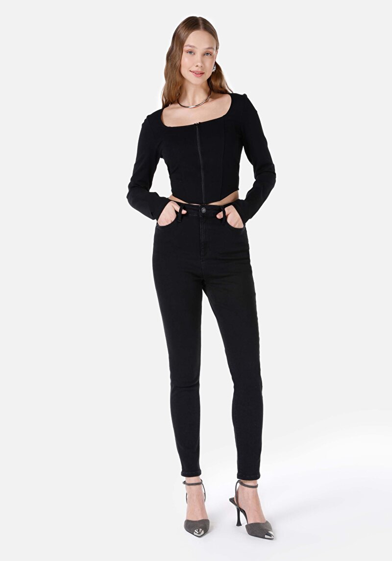 Imagine a Blugi Negri Pentru Femei Skinny Fit