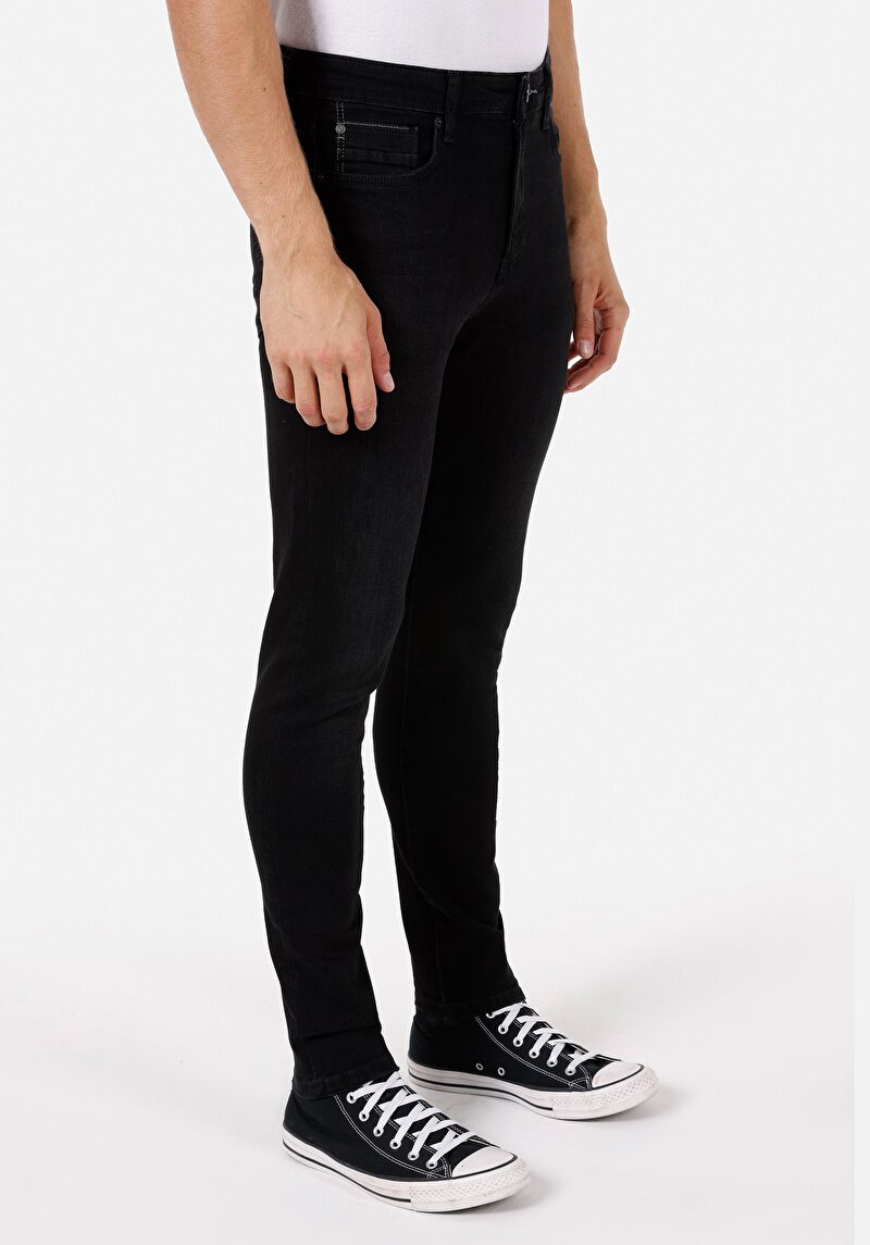 Imagine a Pantaloni De Barbati Negru Skinny Fit Cl1071310