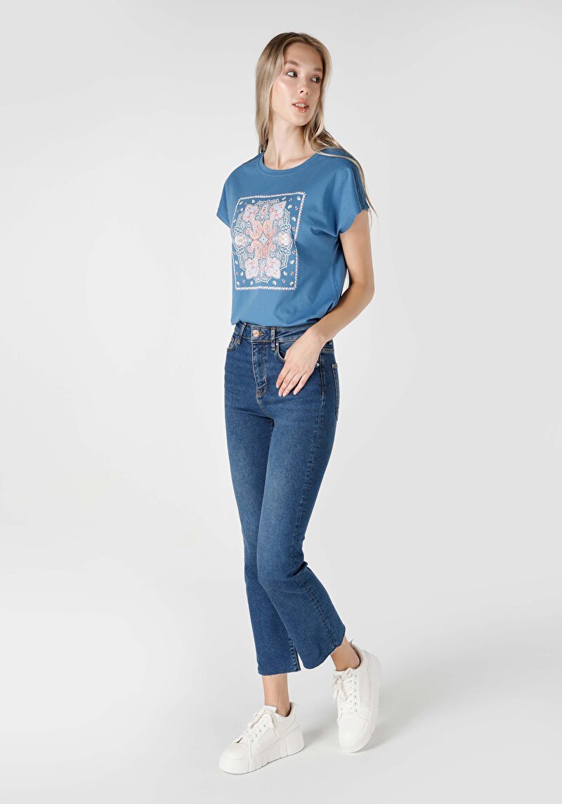 Imagine a Regular Fit Talie Ascendentă Pantaloni Scurți Cu Picior Spaniol Blugi Din Denim Pentru Femei